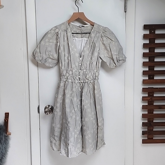 NWOT Madewell Sophia mini dress in eyelet stripe - Picture 4 of 4